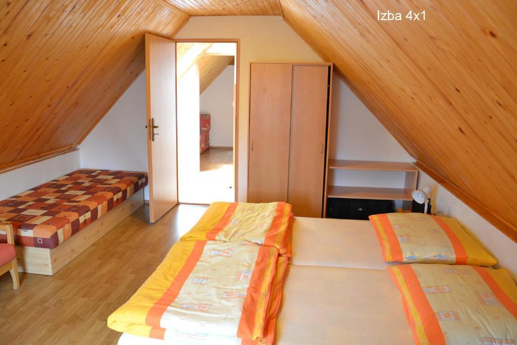 Apartman " Matej" Apartman Szmrecsán Szoba fotó